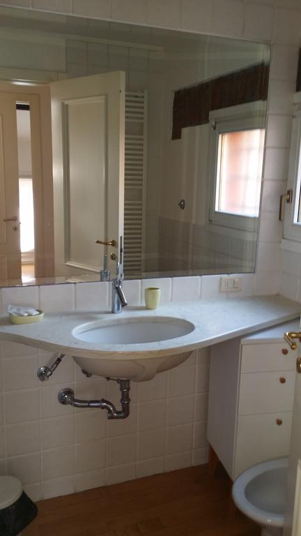 Mansarda Santa Margherita Apartment Bologna Phòng bức ảnh