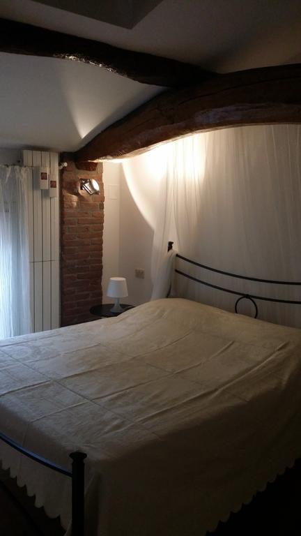Mansarda Santa Margherita Apartment Bologna Phòng bức ảnh